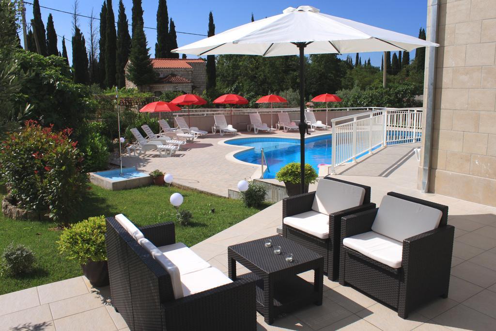 Grand Pinea * Cilipi